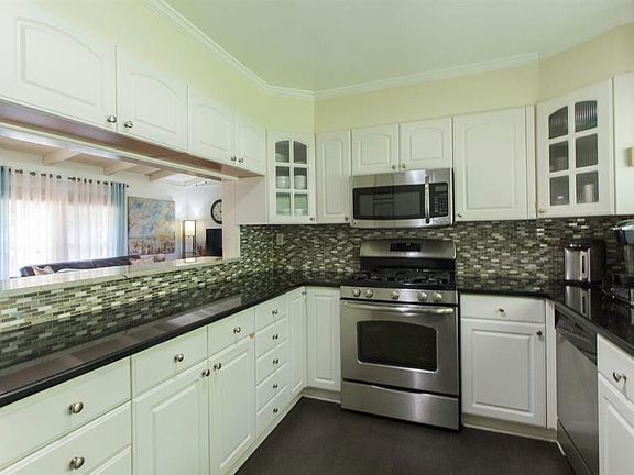 3rd image of 3421 Worth Hills Dr