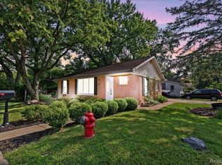 333 Brighton St, Brighton, MI 48116