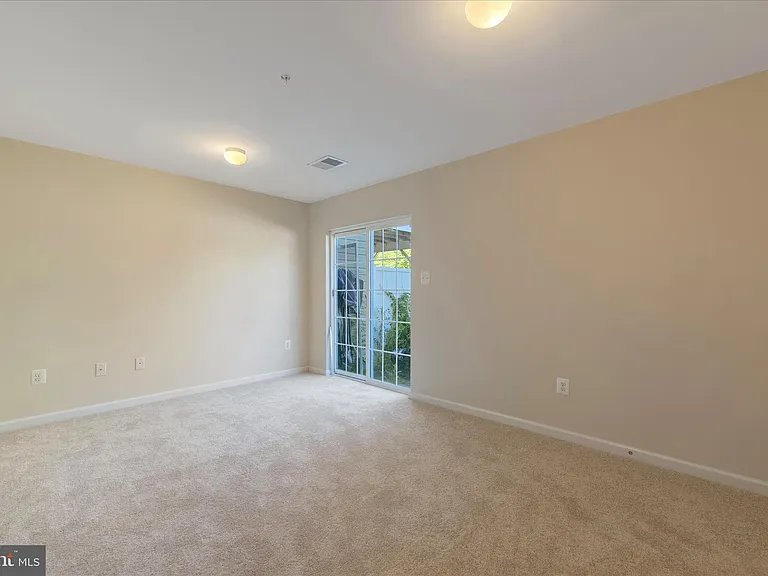 11696 Palm Desert Pl — Photo 6