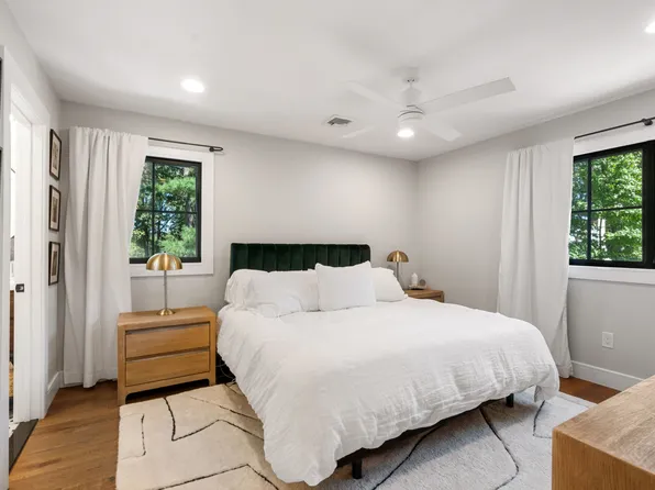 54 Kent Street image 62 of 96