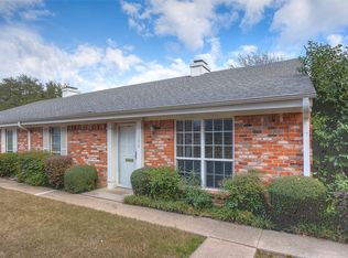 1193 Roaring Springs Rd, Fort Worth, TX 76114