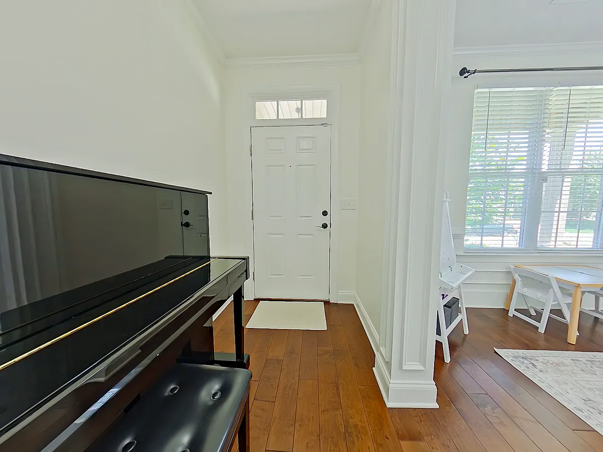 Building Photo - 2632 Waites Dr
