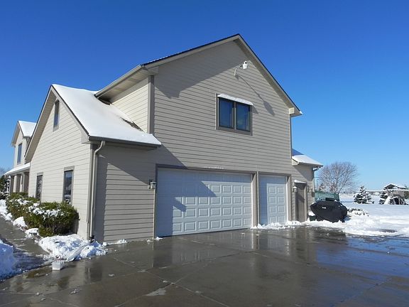 3rd image of W298N7535 Christopherson Ln