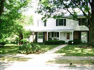 114 Highridge Cir, Pittsburgh, PA
