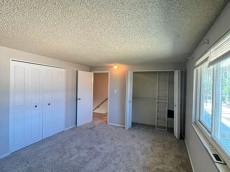 1179 S Troy St — Photo 19