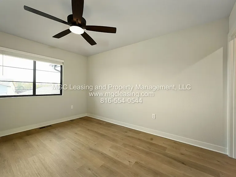 221-231 Sumac Rd — Photo 10