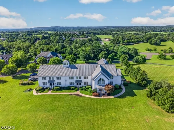 126 Albert Dr, Union Twp., NJ 08809