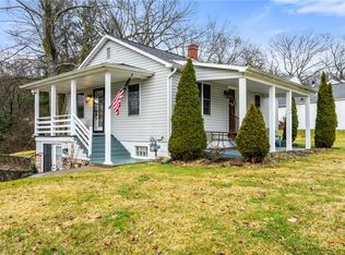 105 Shaffer Rd, Sewickley, PA 15143