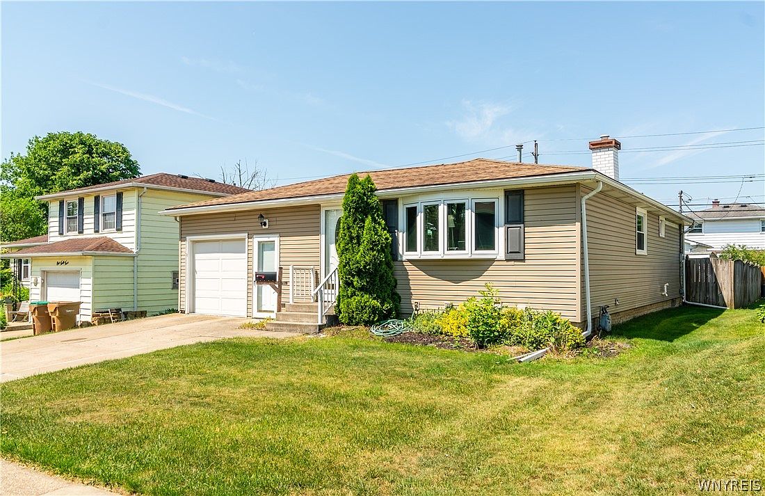 148 Brentwood Dr, Cheektowaga, NY 14227 | Zillow