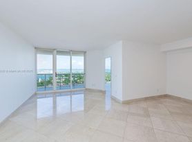 4779 Collins Ave