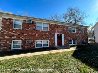 102 W College Ave #2, Normal, IL 61761