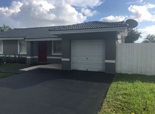 12862 SW 207th Ter, Miami, FL 33177