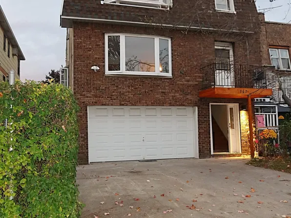 367 Mercer Loop image 2 of 8