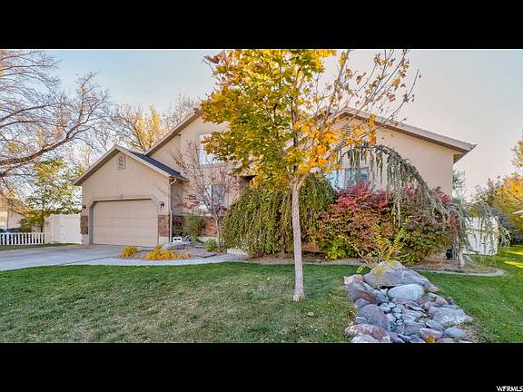 2nd image of 1525 N Trinnaman Ln