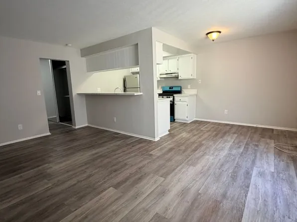 #597, 2321 N Niagara St #J, Burbank, CA 91504