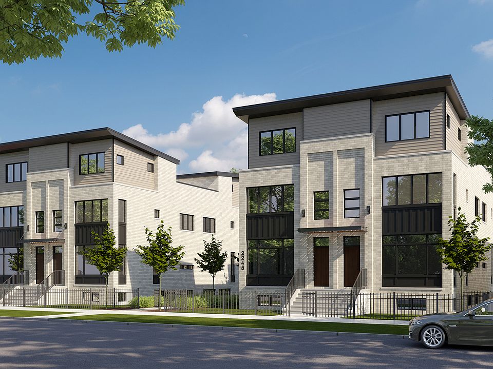 1st image of 2247 N Rockwell St #2