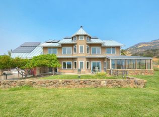 2585 David Ln, Medford, OR 97504