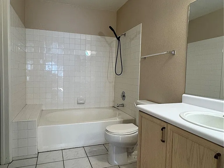 2604 Autumn Blaze Ave — Photo 14