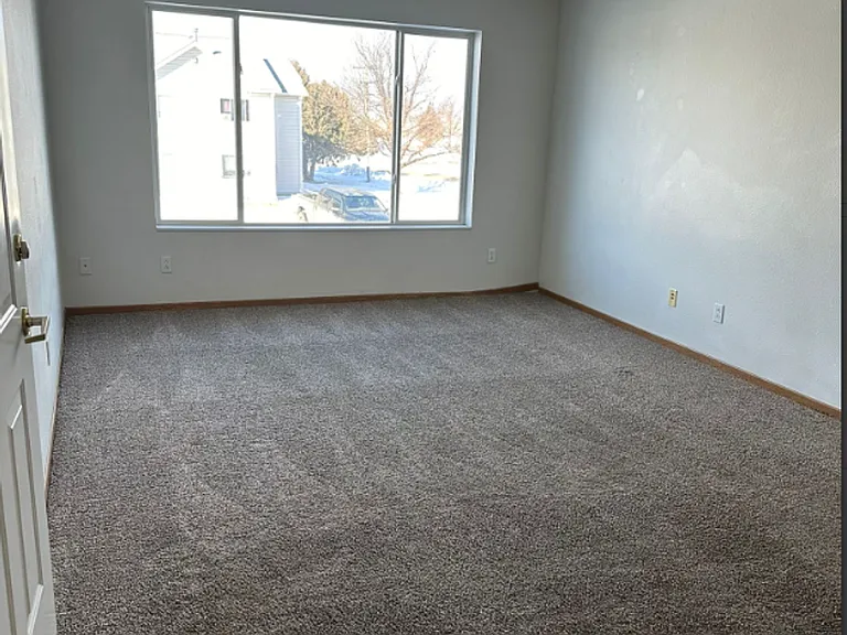 Burlington Colorado Apartments — Photo 4