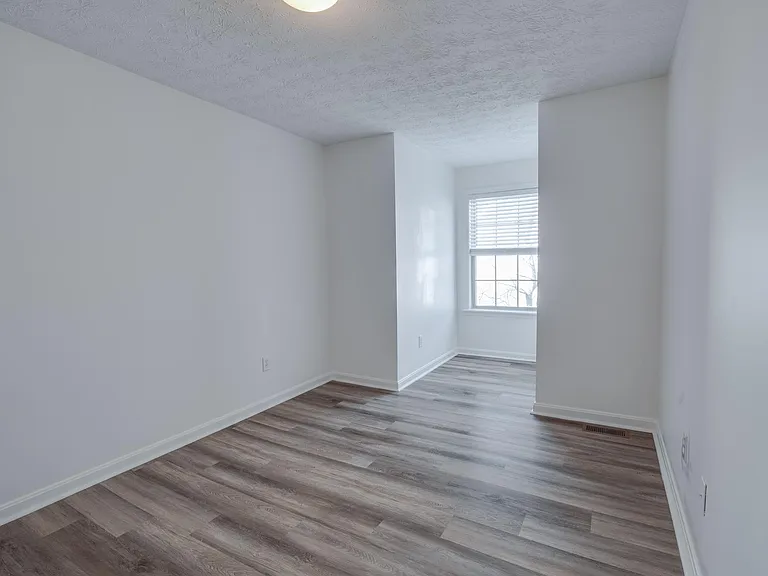 4300 Clearwater Way #4300 — Photo 28