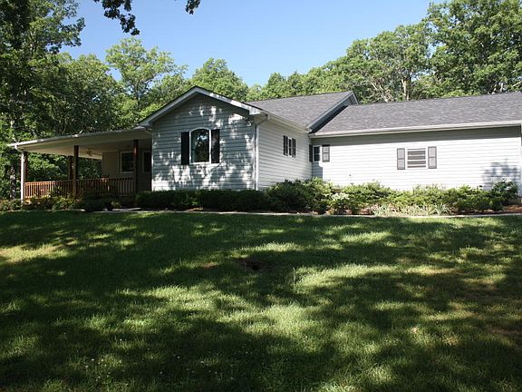 4th image of 261 County Road 4185