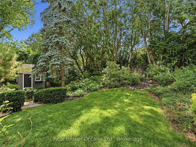 571 Leonard Ct — Photo 41