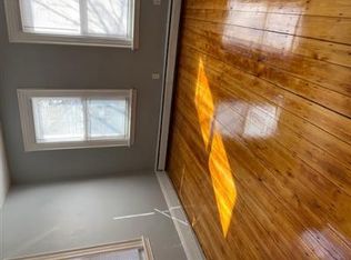 131 5th St #1, Cambridge, MA 02141