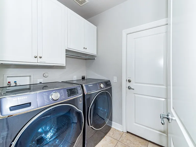 15814 Seekers St — Photo 18