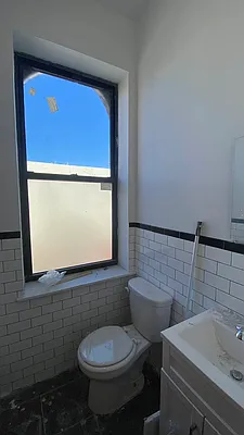 Rented by Parlor Real Estate Corp | media 16