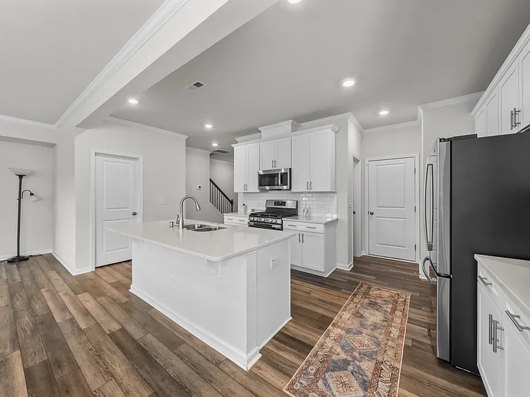 3021 Montlawn Pl — Photo 8