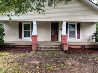 721 N Church St, Mooresville, NC 28115