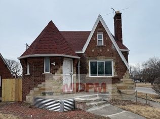 5710 Nottingham Rd, Detroit, MI 48224