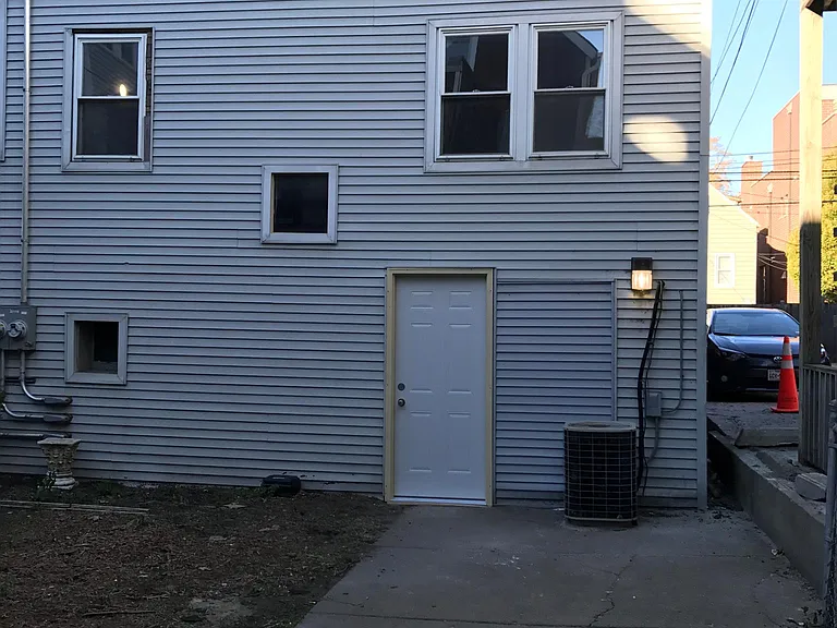1534 W Diversey Pkwy #C2 — Photo 16