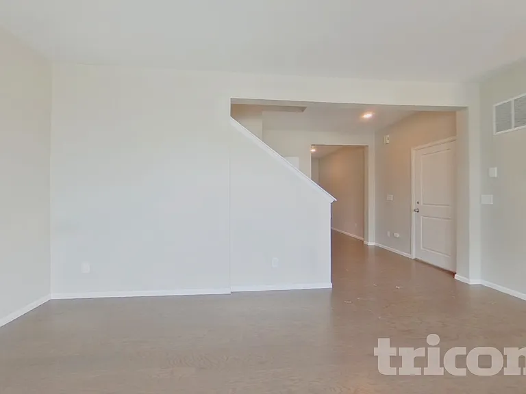 26792 E Byers Ave — Photo 3