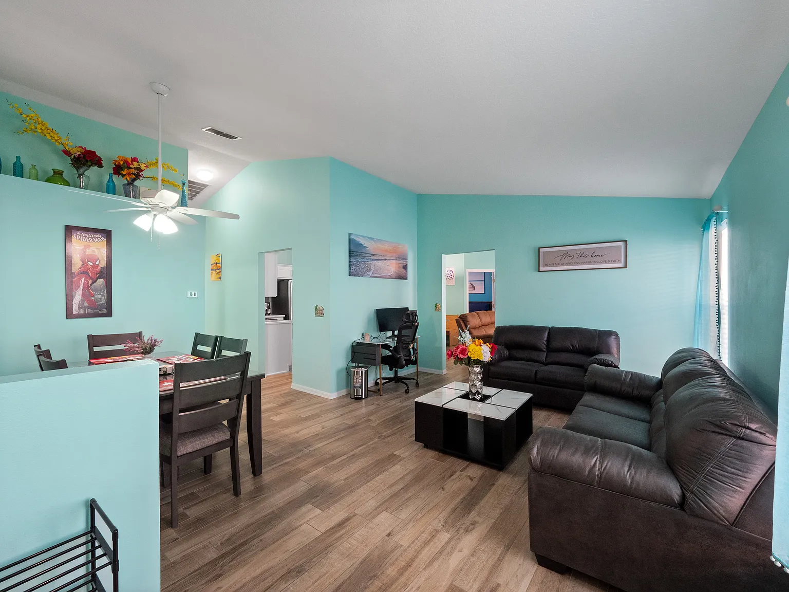 4 bed, 1920 sqft, $2,800 — Photo 4