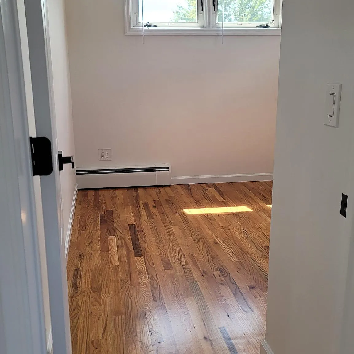 2 bed, 1400 sqft, $2,300 — Photo 2