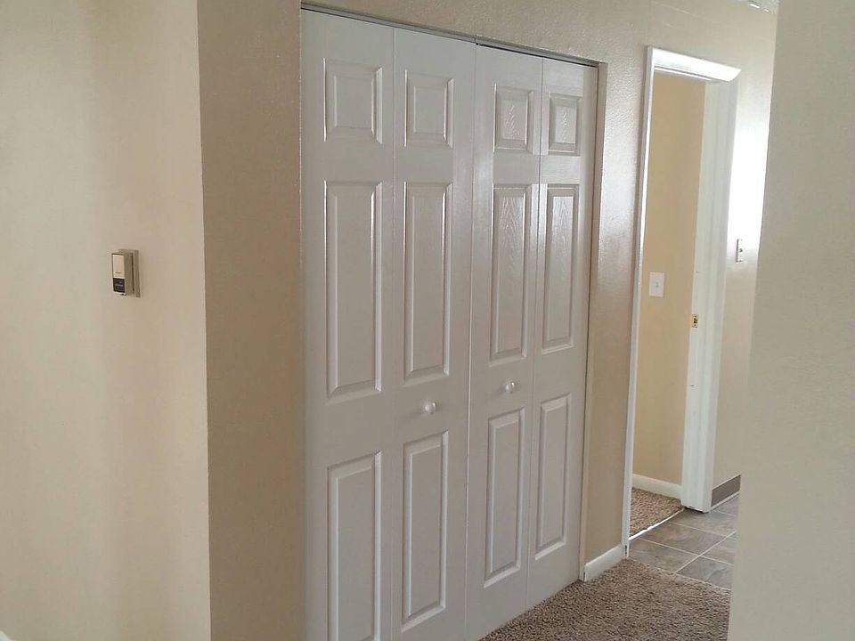 1st image of 2519 W 27th St APT 3