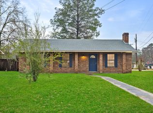 101 Mary Cir, Hattiesburg, MS 39402