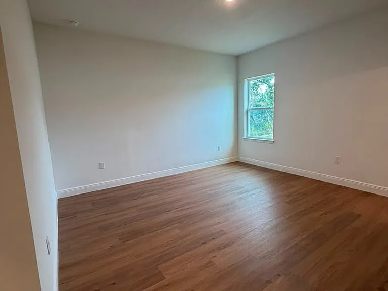 16376 SW 27th Cir — Photo 12