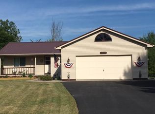 5440 Wellington Rd, Gladwin, MI 48624