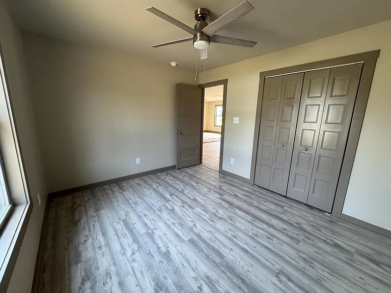 118 Dobbins Cir — Photo 7
