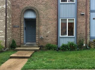 6070 Hollow Knoll Ct, Springfield, VA 22152