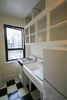 Rented by MetroNest | media 21