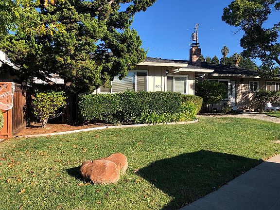 2nd image of 906 Suntree Ct