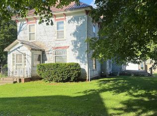 103 W 3rd St, Packwood, IA 52580
