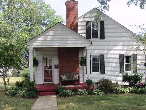 2nd image of 1720 Courtney Ave