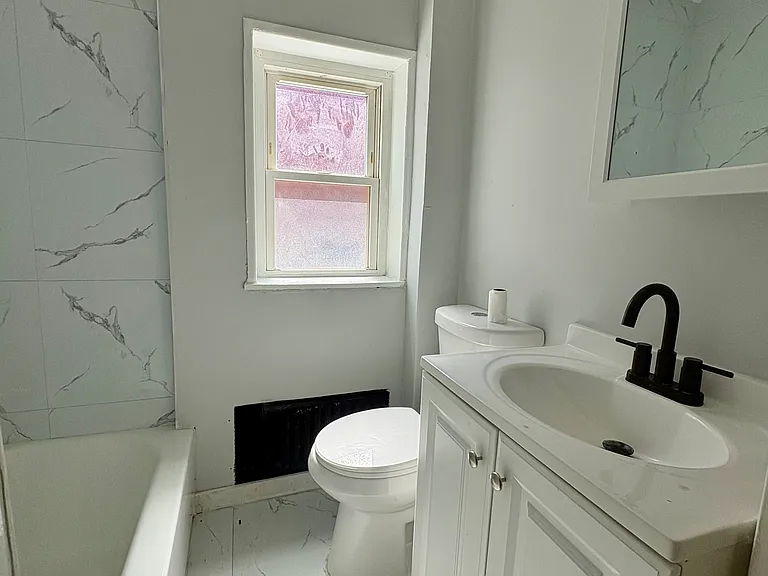 462 Elm St #2 — Photo 2