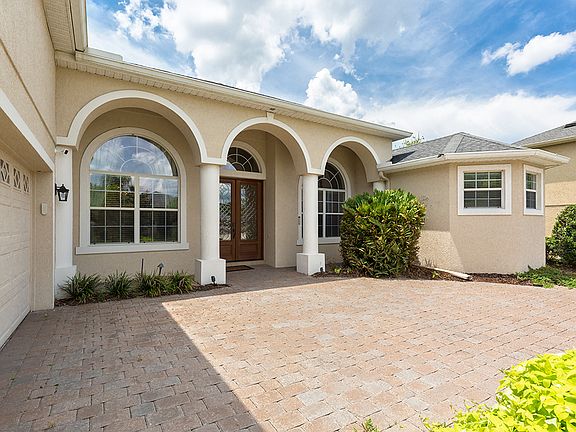 3rd image of 205 Heatherbrooke Cir