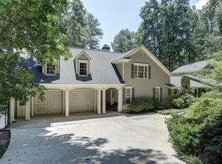 8370 Valley Tarn, Sandy Springs, GA 30350