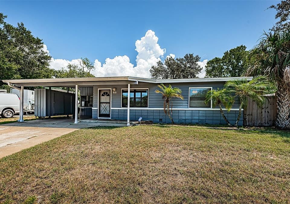 1st image of 910 Sandpiper Way S